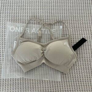 Sand ONER ACTIVE effortless sports bra!